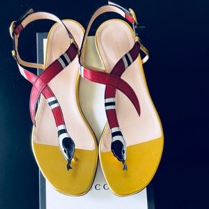 Gucci Metallic Yoko T-strap Sandal .